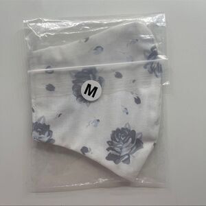 White & Grey Floral Pattern Cloth Reusable Face Mask in Sealed Bag
